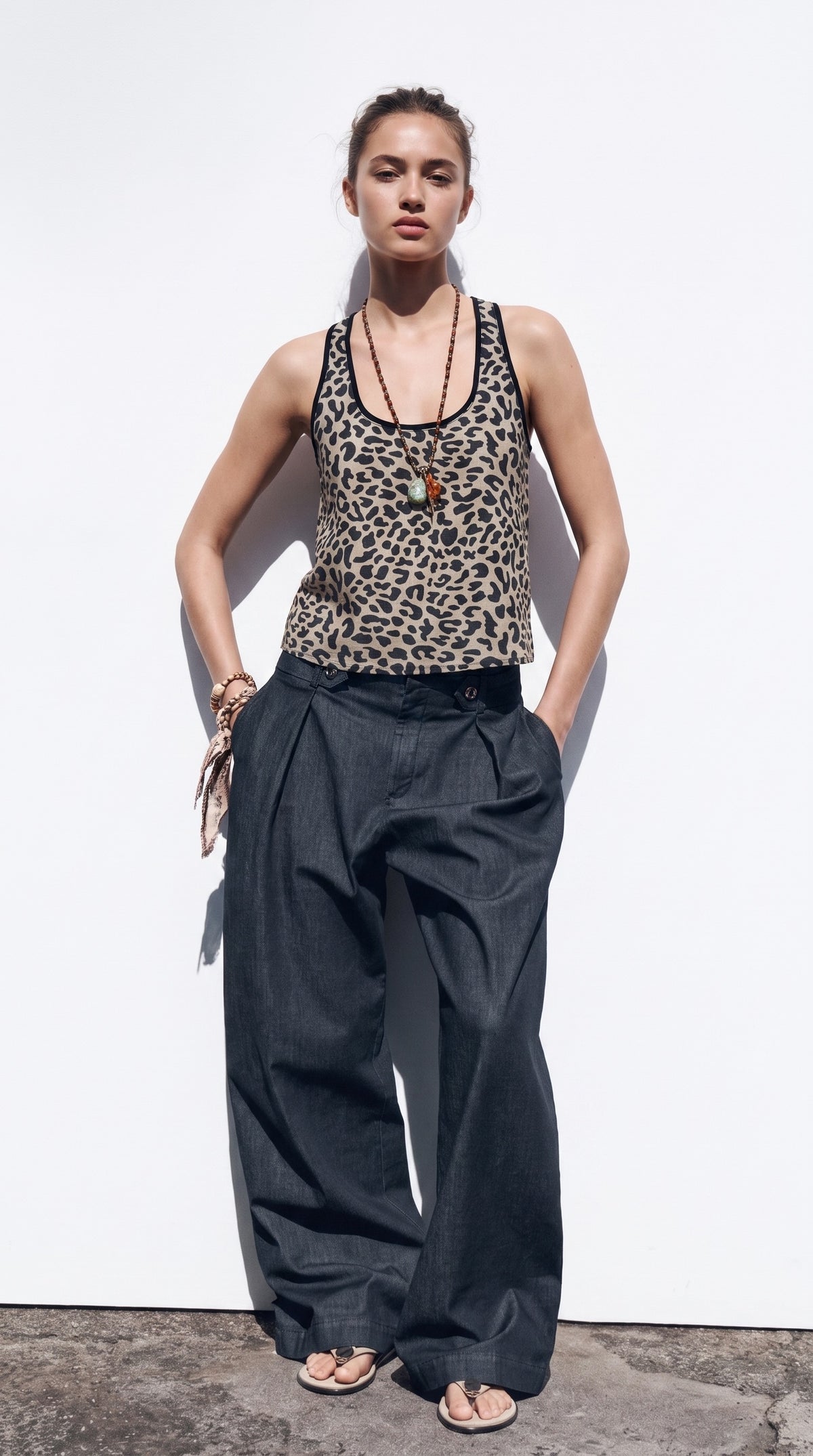 Gia Tank