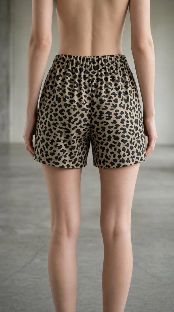 The Paloma Shorts in Leopard