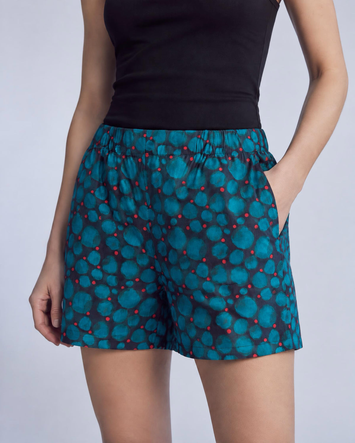The Paloma Shorts in Circle