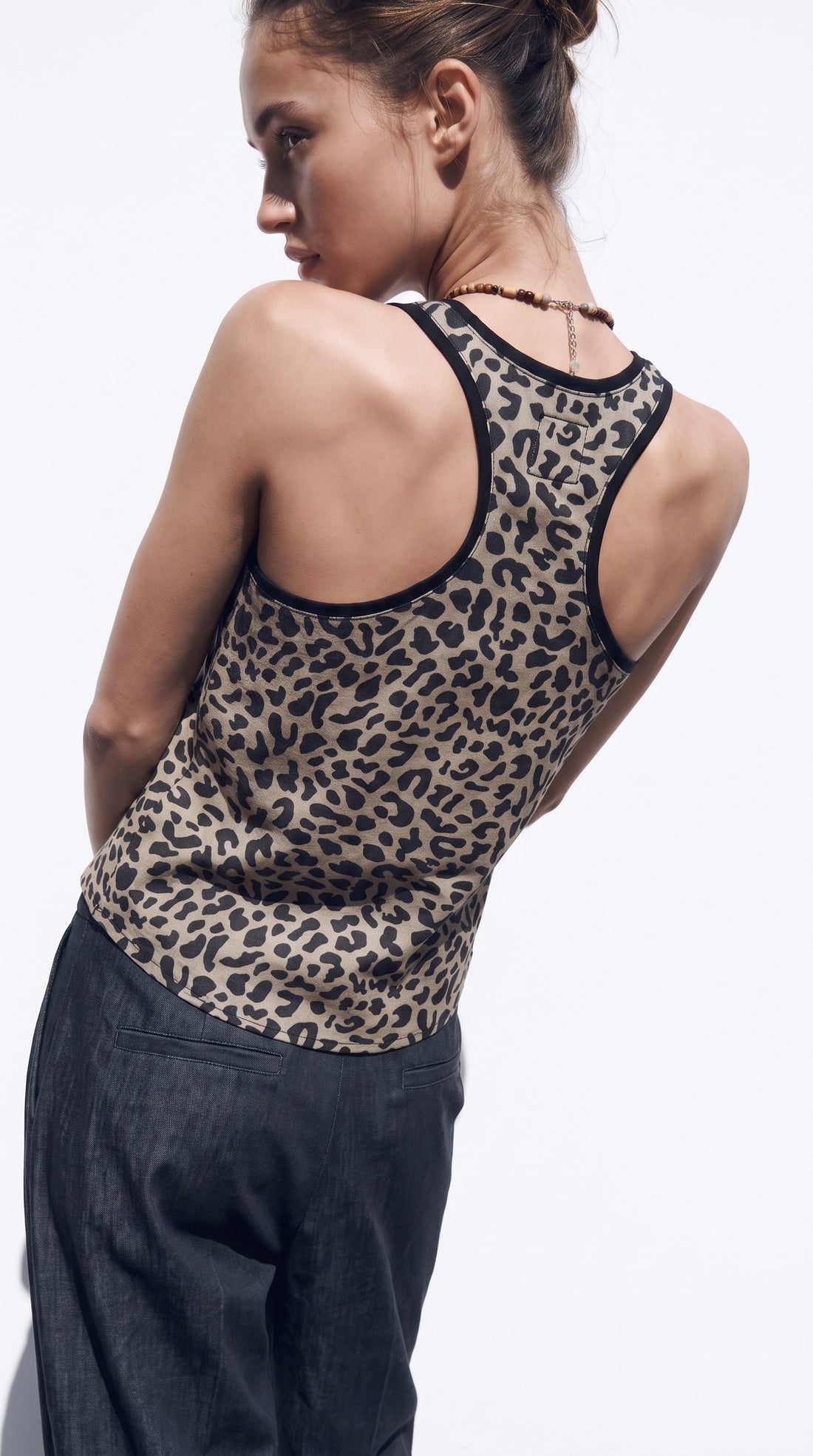 Gia Tank